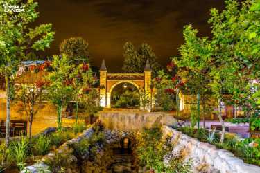 KORBIELÓW 2025 - WAKACYJNY HIT !!! Z wyjazdem do Energylandii, wycieczkami do Wiednia, na Słowację i do aquaparków. Ośrodek z basenem letnim. Kolonia 7-13 lat, obóz 14-18 lat.